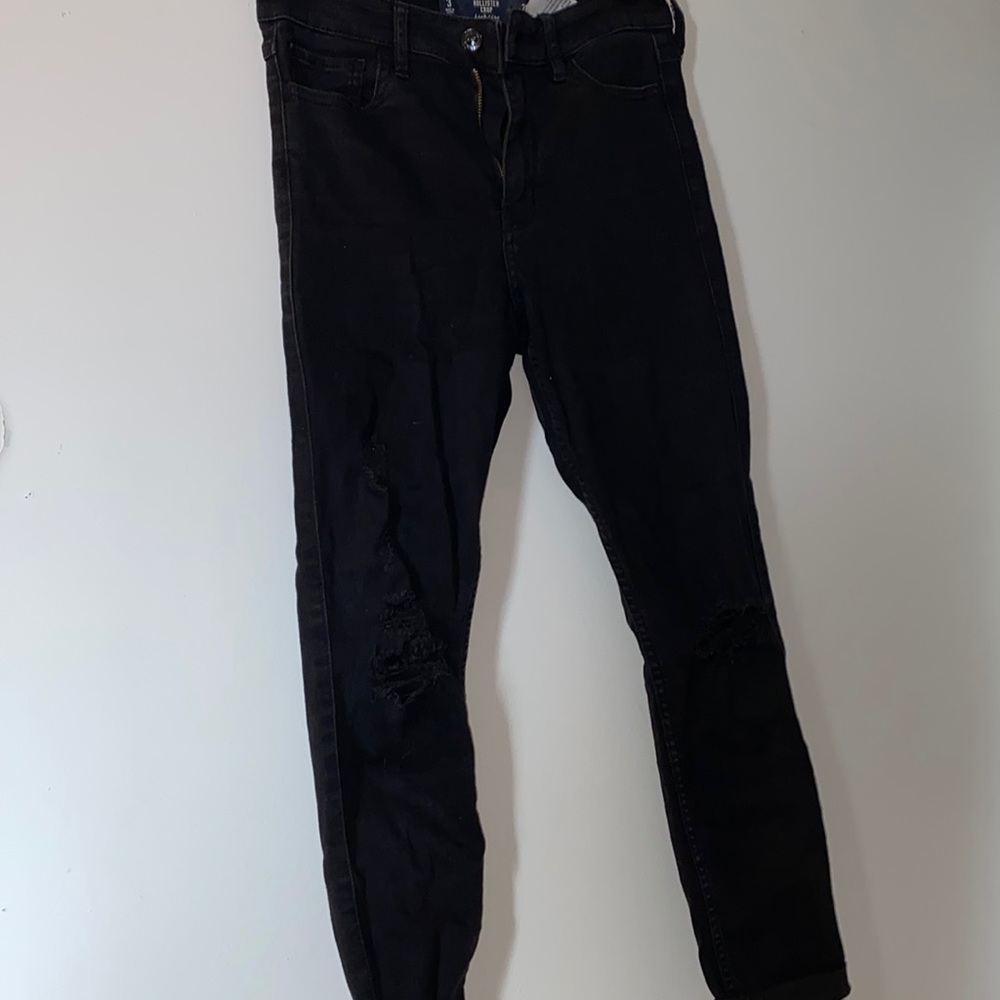 Hollister High Rise Cropped Jeans